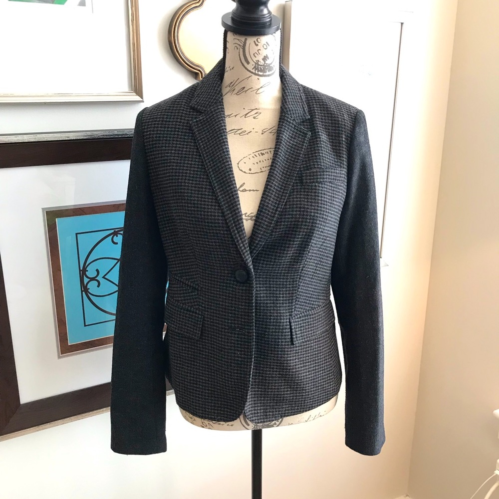 Banana Republic Grey Elbow Patch Blazer